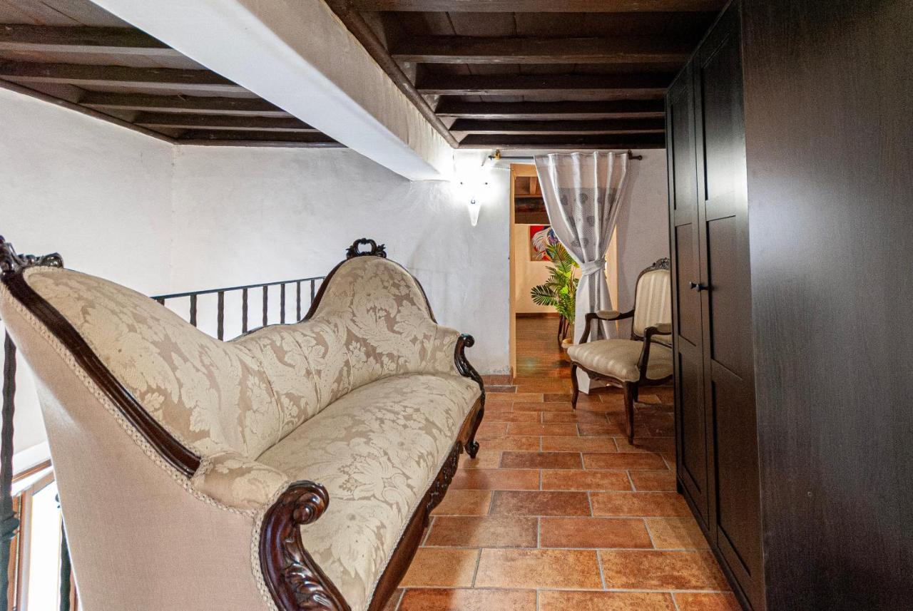Artist's Suites Holiday home Spoleto